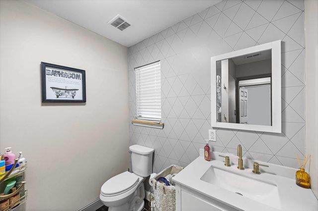 8822 Koala Drive, Houston, TX 77061