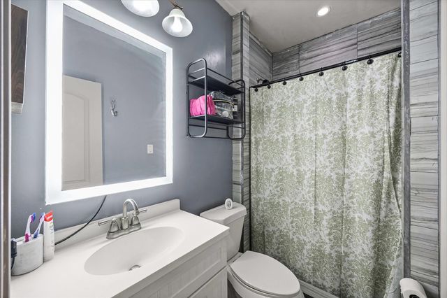 8822 Koala Drive, Houston, TX 77061