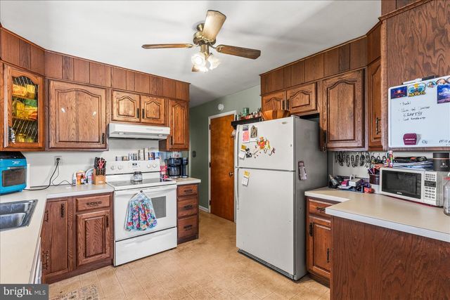 226 DILLER RD, Hanover, PA 17331