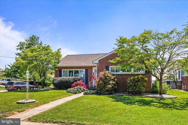 226 DILLER RD, Hanover, PA 17331