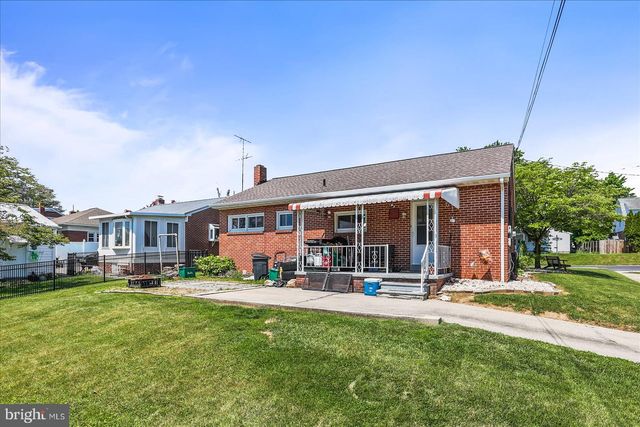 226 DILLER RD, Hanover, PA 17331