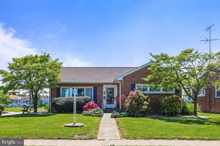 226 DILLER RD, Hanover, PA 17331