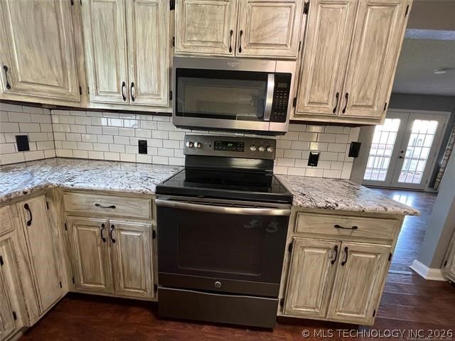 911 N Ponca Drive, Cleveland, OK 74020