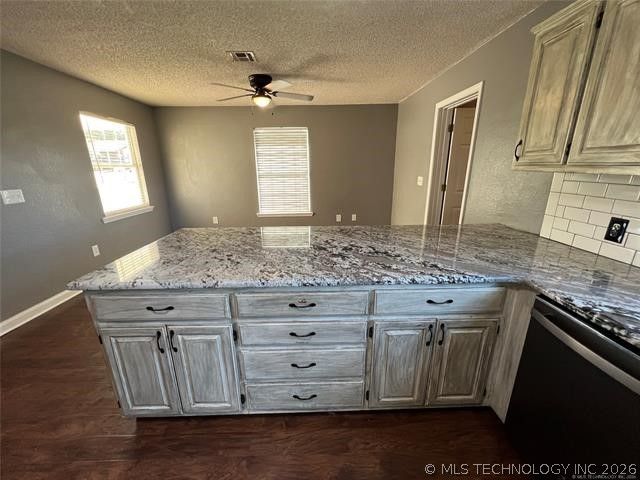 911 N Ponca Drive, Cleveland, OK 74020