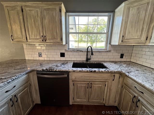 911 N Ponca Drive, Cleveland, OK 74020