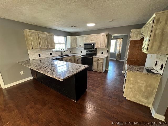 911 N Ponca Drive, Cleveland, OK 74020