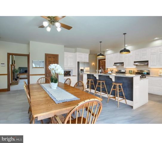 324 W ORCHARD DR, Palmyra, PA 17078