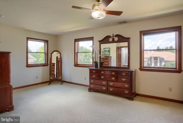 324 W ORCHARD DR, Palmyra, PA 17078