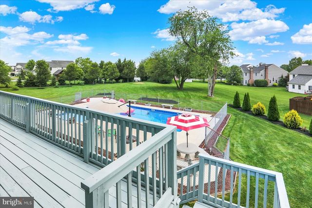 324 W ORCHARD DR, Palmyra, PA 17078