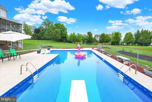 324 W ORCHARD DR, Palmyra, PA 17078