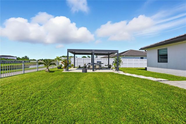 19080 SW 133RD CT, Miami, FL 33177