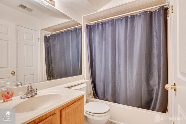 525 Waterford Drive, Edison, NJ 08817