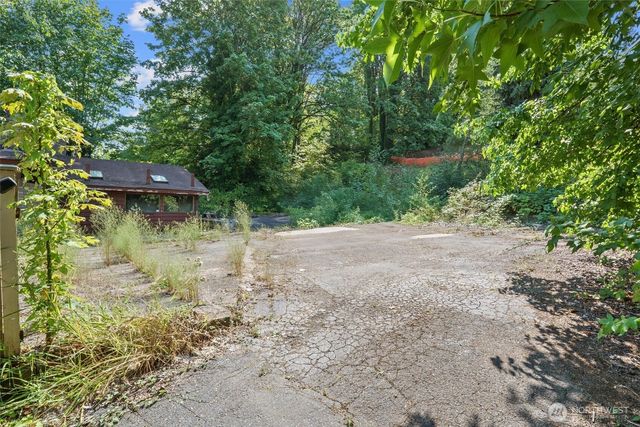 12455 NE 173rd Place, Woodinville, WA 98072