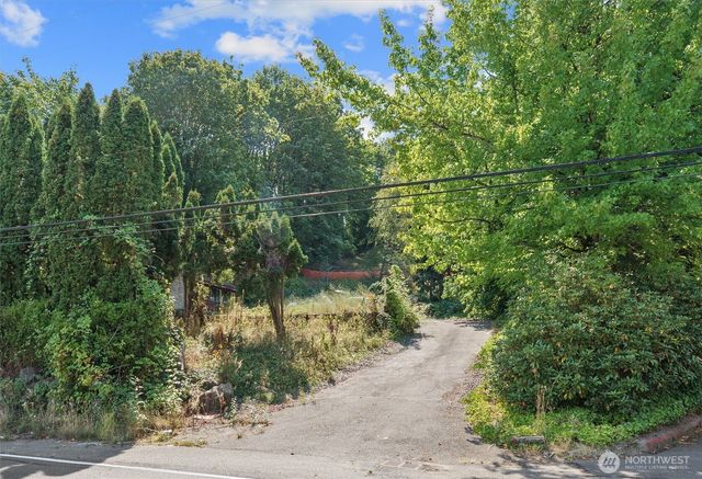 12455 NE 173rd Place, Woodinville, WA 98072