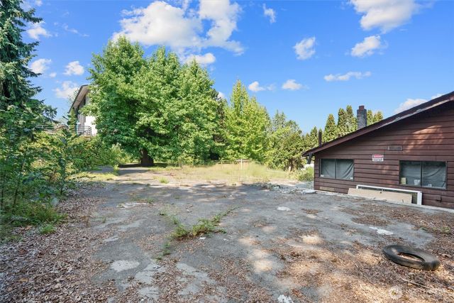 12455 NE 173rd Place, Woodinville, WA 98072