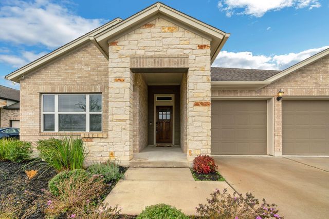 104 Joseph Hawkins LN, Bastrop, TX 78602