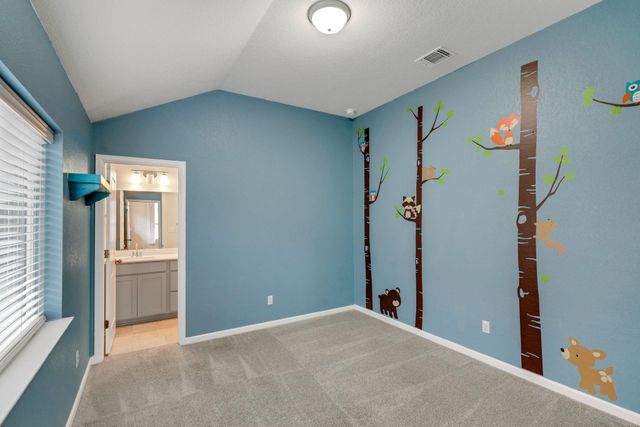 104 Joseph Hawkins LN, Bastrop, TX 78602