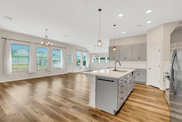 104 Joseph Hawkins LN, Bastrop, TX 78602