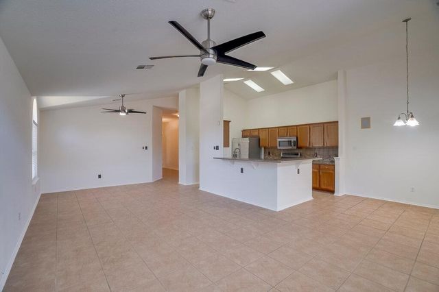 900 Fenway Park CT, Round Rock, TX 78665