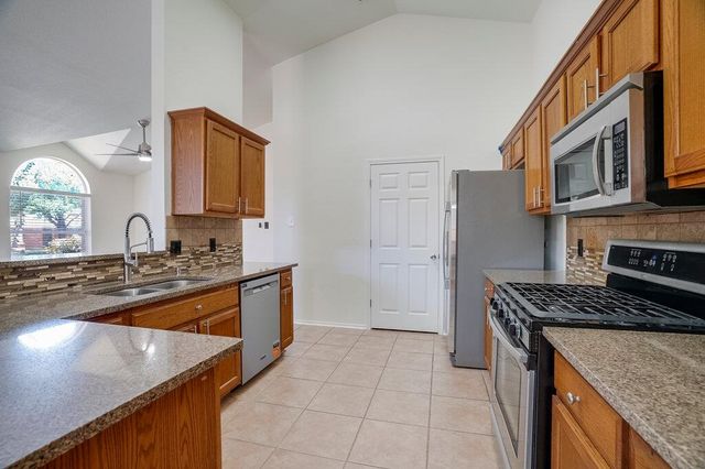 900 Fenway Park CT, Round Rock, TX 78665