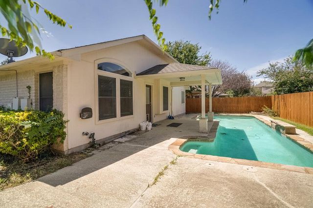 900 Fenway Park CT, Round Rock, TX 78665