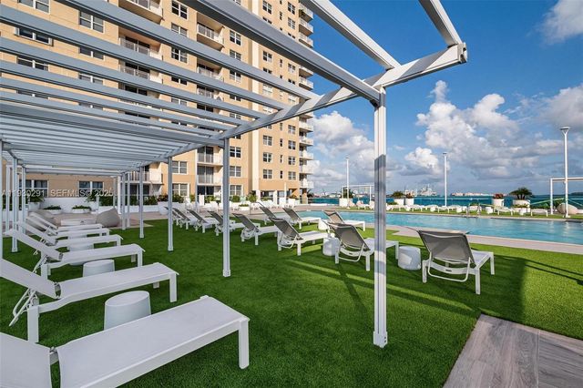 770 Claughton Island Dr 503, Miami, FL 33131