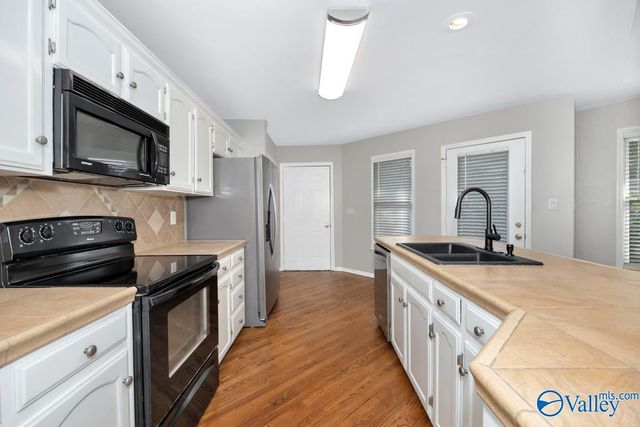 180 Jarrett Lane, Madison, AL 35758