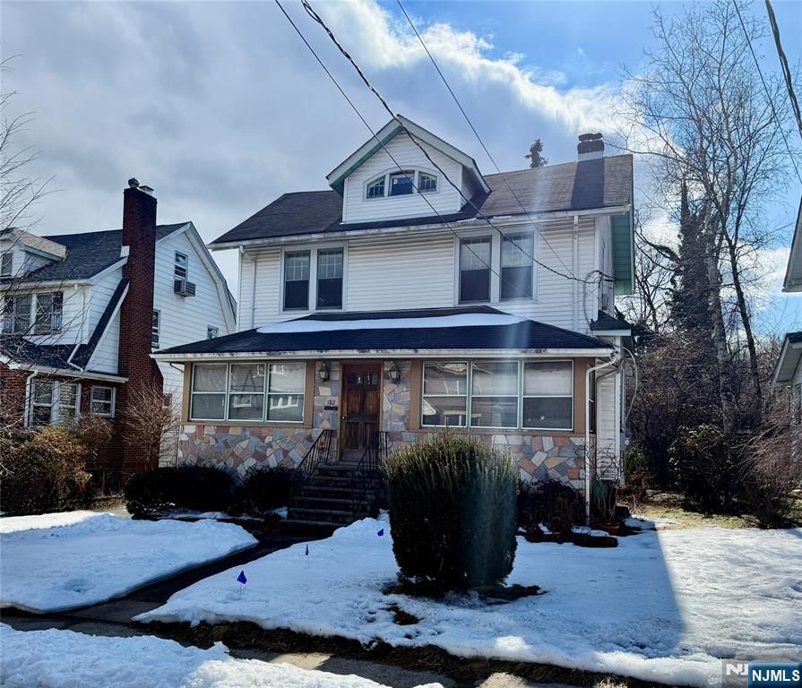182 Hillside Avenue, Teaneck, NJ 07666