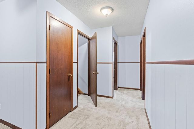 2483 Hidden Valley Lane, Stillwater, MN 55082