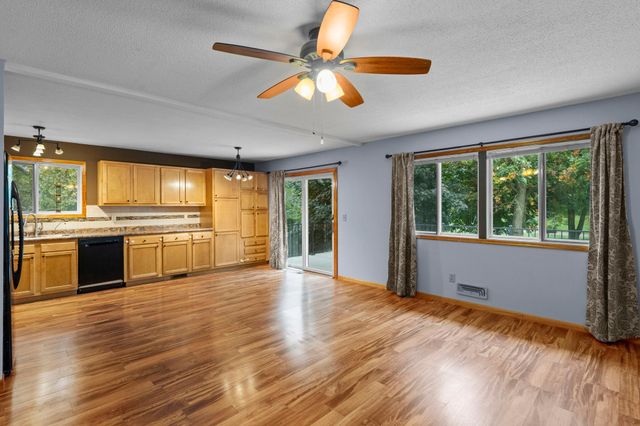 2483 Hidden Valley Lane, Stillwater, MN 55082