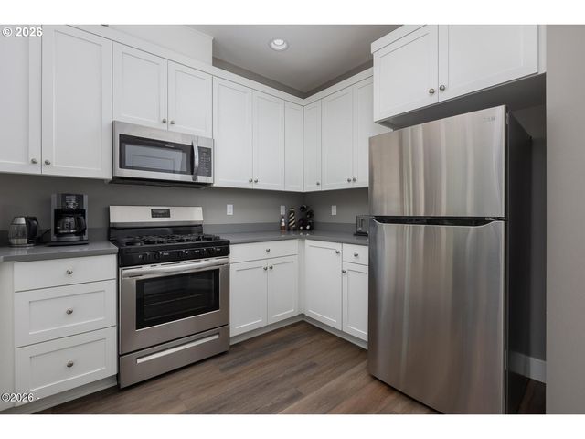 4145 Se INLET Ave, Lincoln City, OR 97367