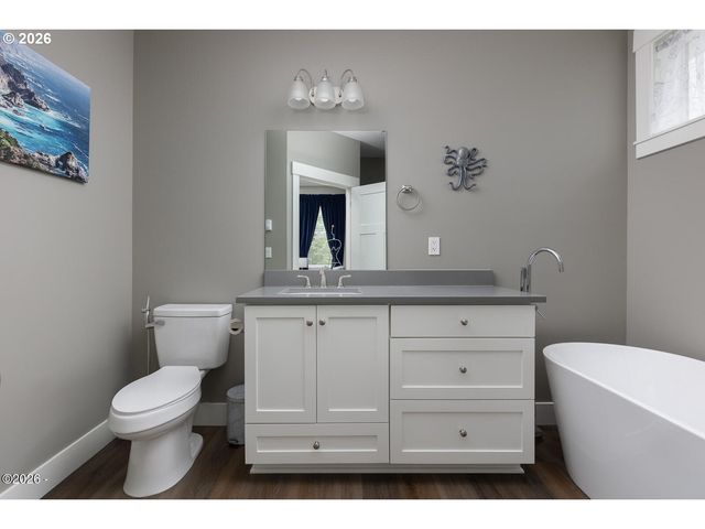 4145 Se INLET Ave, Lincoln City, OR 97367