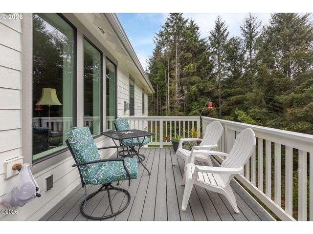 4145 Se INLET Ave, Lincoln City, OR 97367