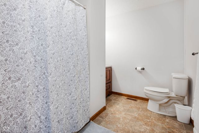 3798 S 100 Road W, Hartford City, IN 47348