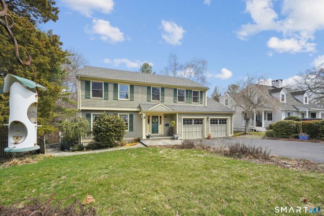 22 Knollwood Drive, Fairfield, CT 06824