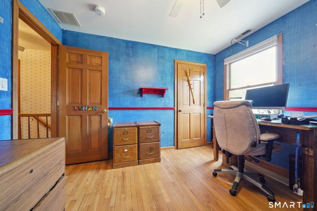 22 Knollwood Drive, Fairfield, CT 06824