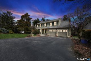 22 Knollwood Drive, Fairfield, CT 06824