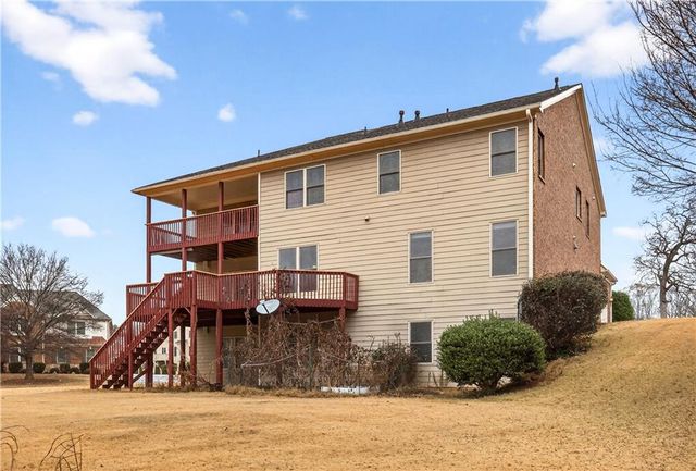 1739 Nemours Dr., Kennesaw, GA 30152