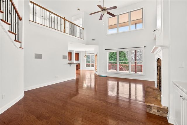 1739 Nemours Dr., Kennesaw, GA 30152