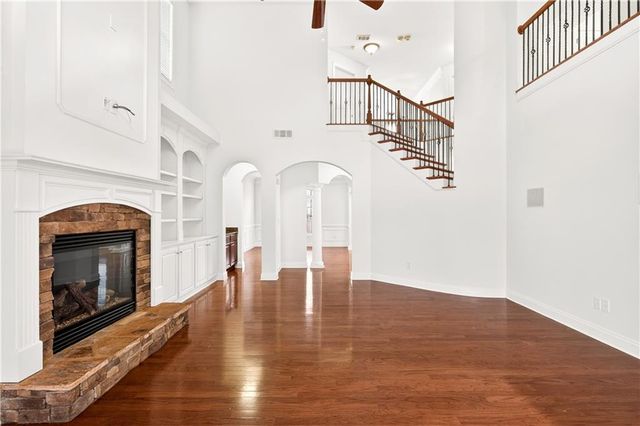 1739 Nemours Dr., Kennesaw, GA 30152
