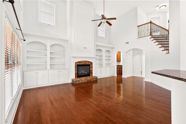 1739 Nemours Dr., Kennesaw, GA 30152
