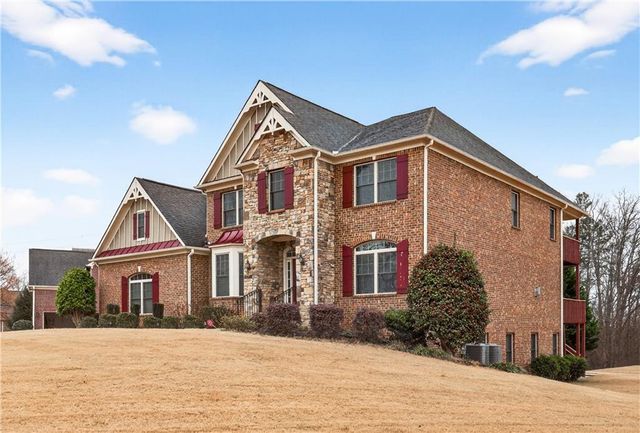 1739 Nemours Dr., Kennesaw, GA 30152
