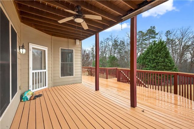 1739 Nemours Dr., Kennesaw, GA 30152