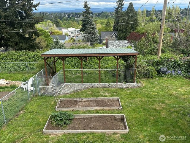 7310 30th Avenue SW, Seattle, WA 98126