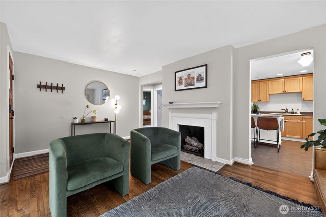 7310 30th Avenue SW, Seattle, WA 98126