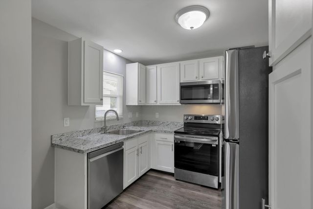 2758 Beulah Road, Columbus, OH 43211