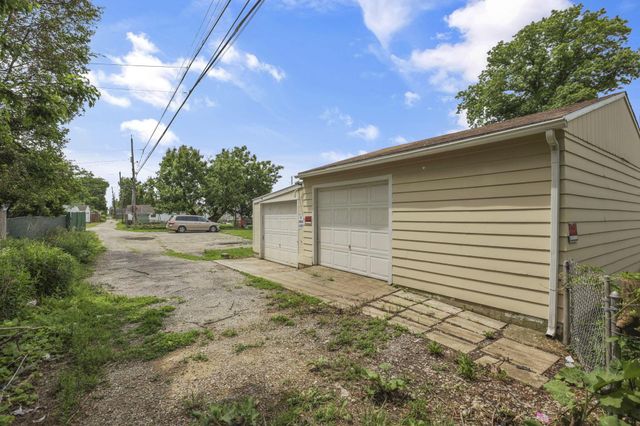 2758 Beulah Road, Columbus, OH 43211