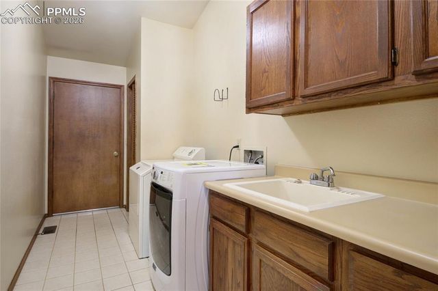 7407 Grashio Drive, Colorado Springs, CO 80920