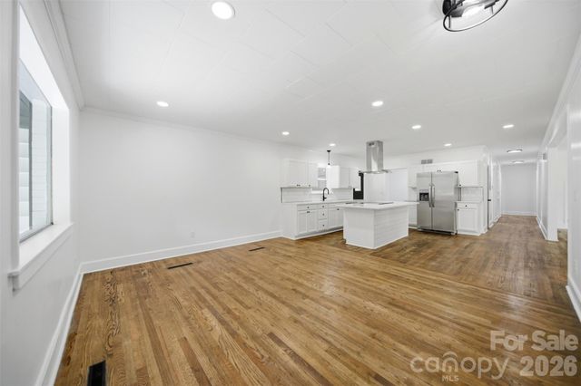 907 Amelia Street, Newberry, SC 29108
