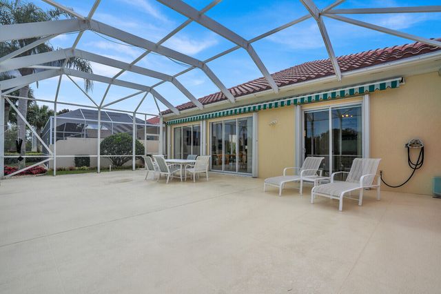 9001 SE La Creek Court, Hobe Sound, FL 33455